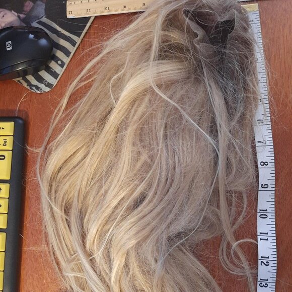 NEW !  Long 27 Inch Hair Curly Wavy Wig Golden Blonde main image 7
